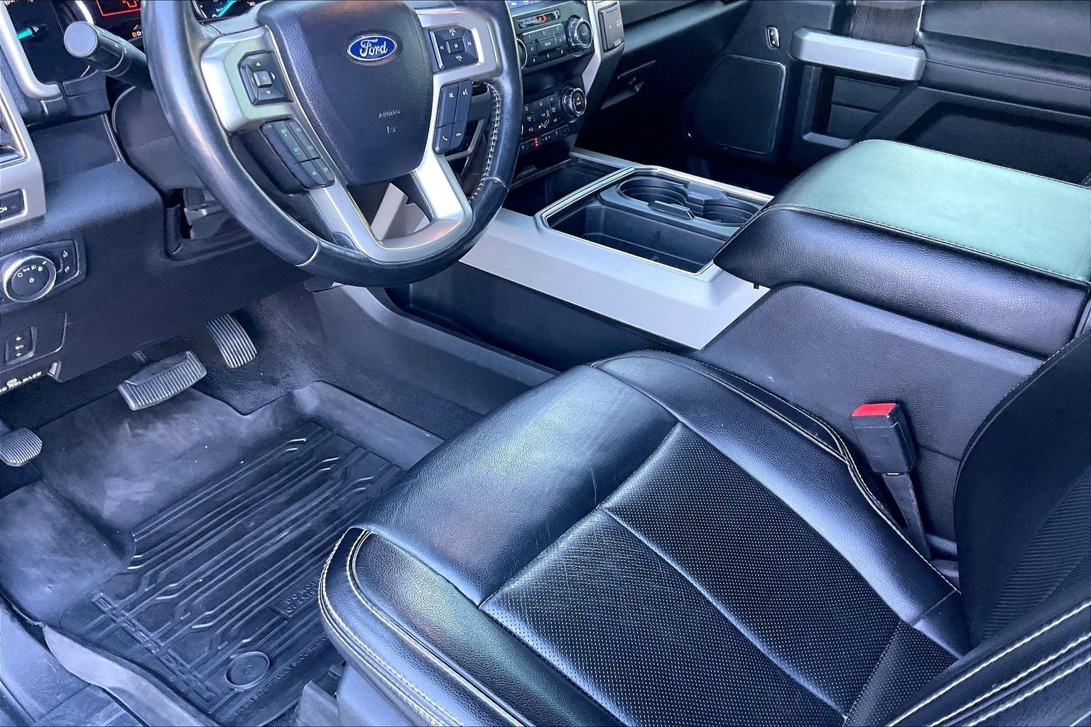 Used 2021 Ford F350 Lariat w/ Lariat Value Package image 14