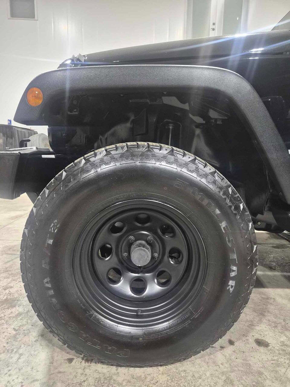 Used 2015 Jeep Wrangler Unlimited Sport w/ Quick Order Package 24S AWD/4WD image 18