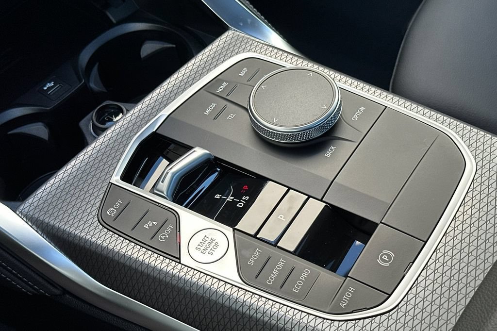 New 2026 BMW M440i Coupe RWD image 24
