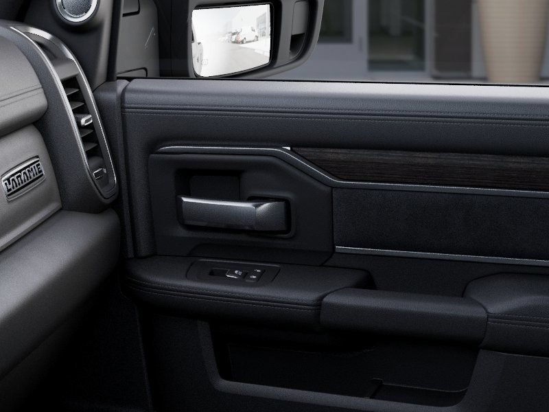 New 2026 RAM 3500 Laramie AWD/4WD image 26