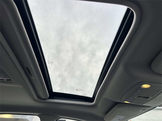 Used 2019 Nissan Sentra SV w/ Special Edition Package image 18