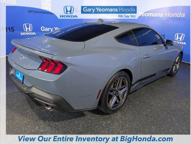 Used 2024 Ford Mustang Premium image 6
