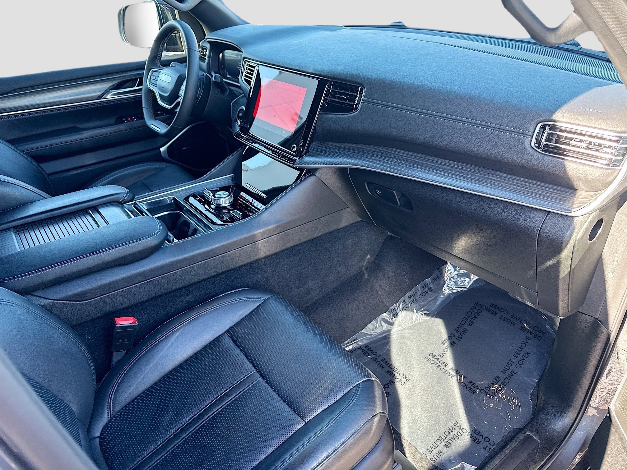 Used 2023 Jeep Wagoneer Series III w/ Convenience Group I image 13