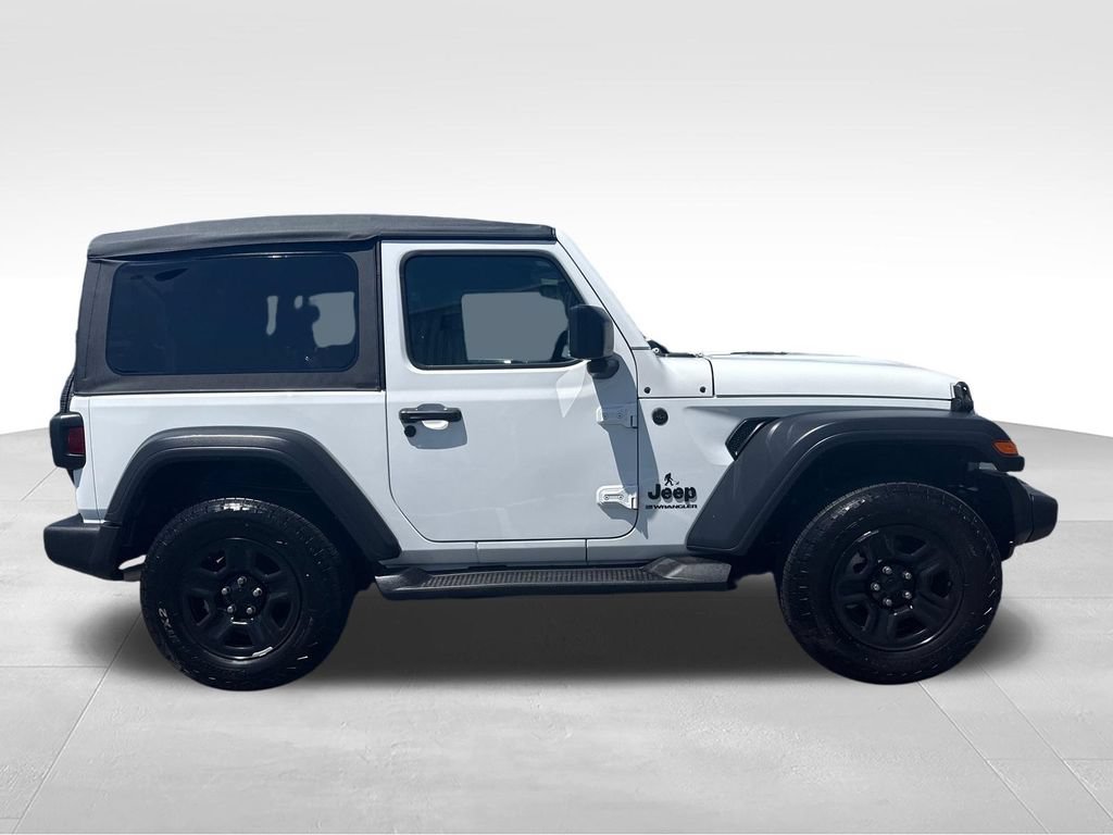 Used 2025 Jeep Wrangler Sport AWD/4WD image 14