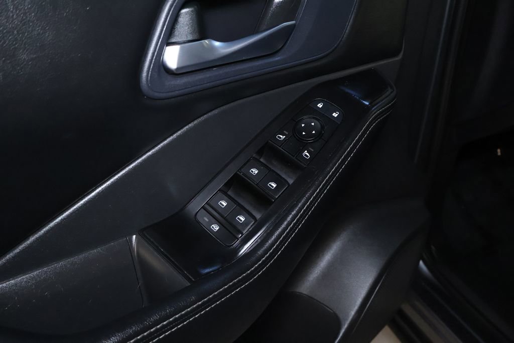 Used 2024 Nissan Rogue SV image 12