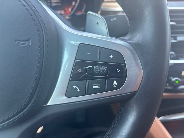 Used 2023 BMW M550i xDrive w/ Executive Package AWD/4WD image 18