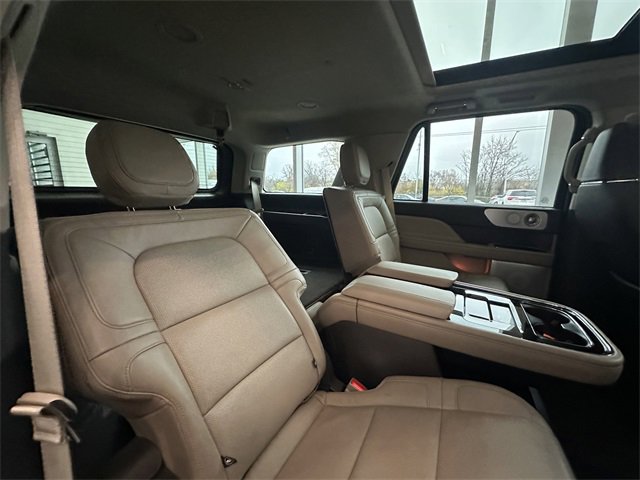 Certified 2022 Lincoln Navigator Reserve image 37