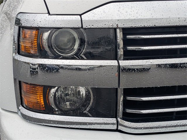 Used 2016 Chevrolet Silverado 3500 High Country w/ Duramax Plus Package image 9