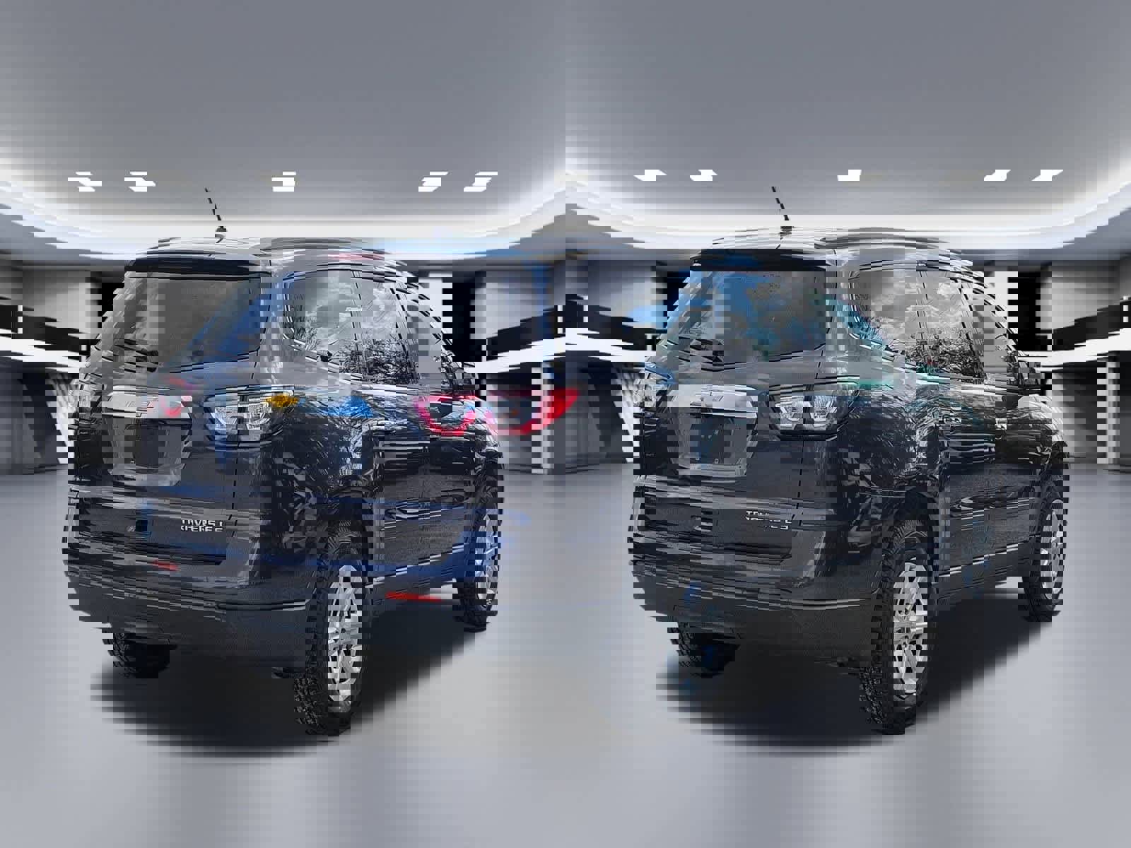 Used 2014 Chevrolet Traverse LS image 6