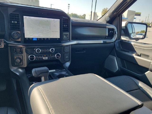 Used 2025 Ford F150 Lariat w/ Equipment Group 502A High AWD/4WD image 31