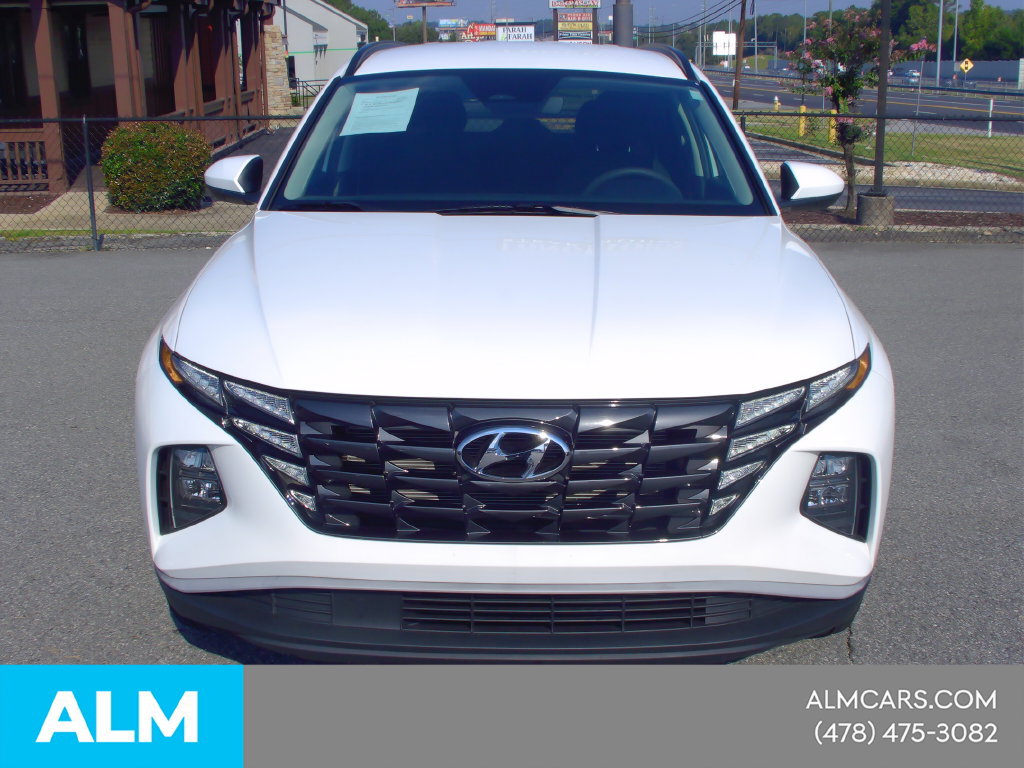 Used 2024 Hyundai Tucson SEL FWD image 2