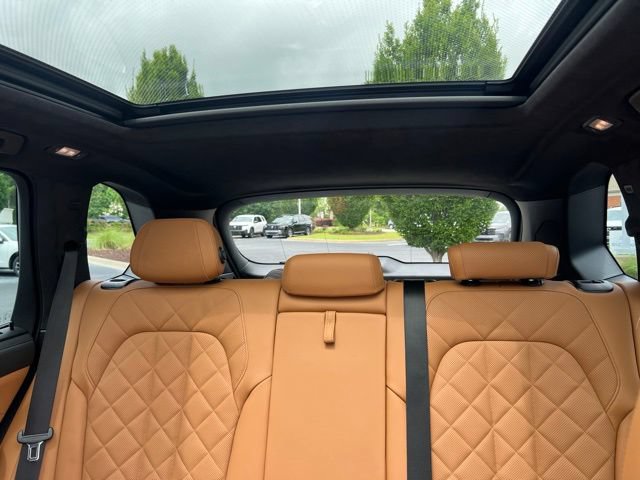 Used 2024 BMW X5 M60i AWD/4WD image 20