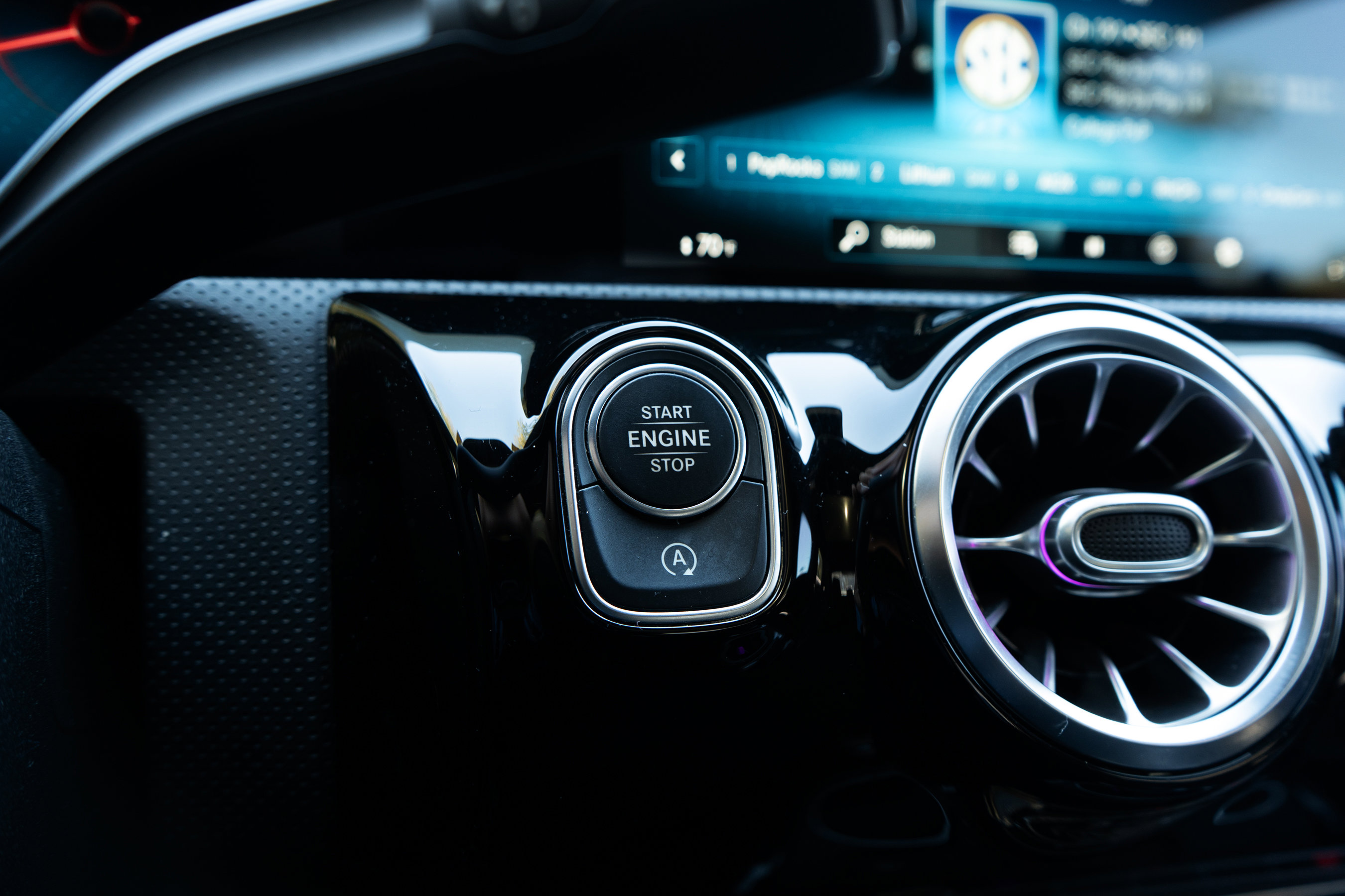 Used 2020 Mercedes-Benz CLA 250 4MATIC image 25