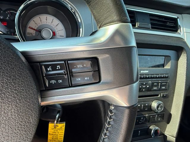 Used 2012 Ford Mustang GT Premium w/ Security Pkg RWD image 23