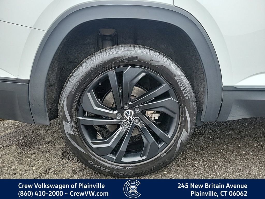 Certified 2023 Volkswagen Atlas SE w/ Black Wheel Package AWD/4WD image 19