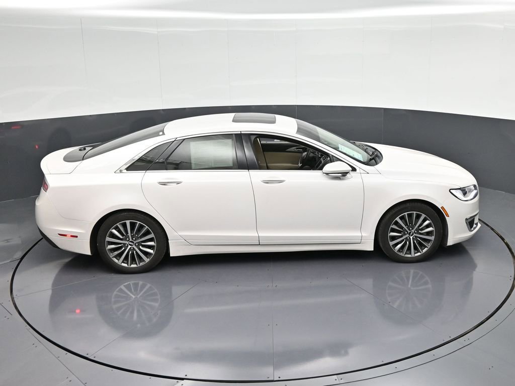 Used 2018 Lincoln MKZ Select w/ Select Plus Package FWD image 25