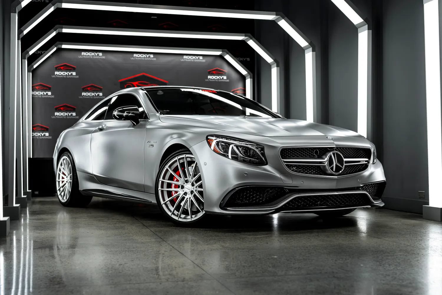 Used 2016 Mercedes-Benz S 63 AMG 4MATIC Coupe image 1