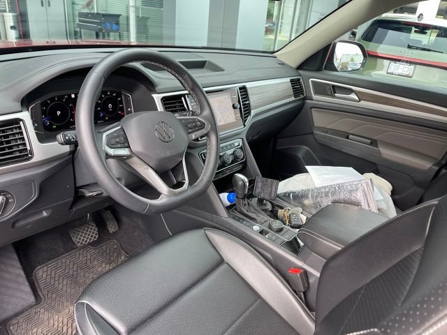 Used 2022 Volkswagen Atlas SEL AWD/4WD image 6