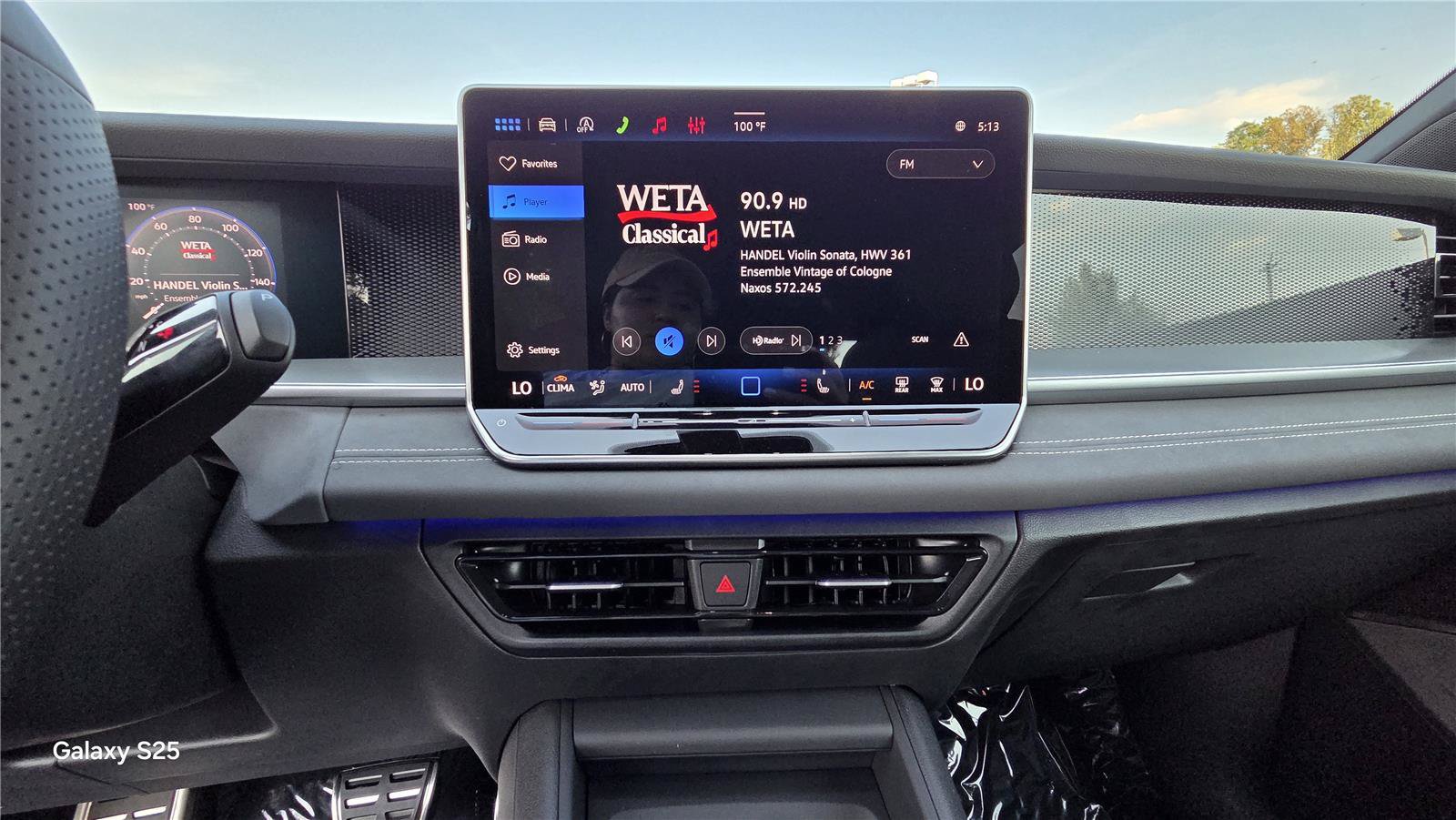 New 2026 Volkswagen Tiguan SE R-Line AWD/4WD image 21