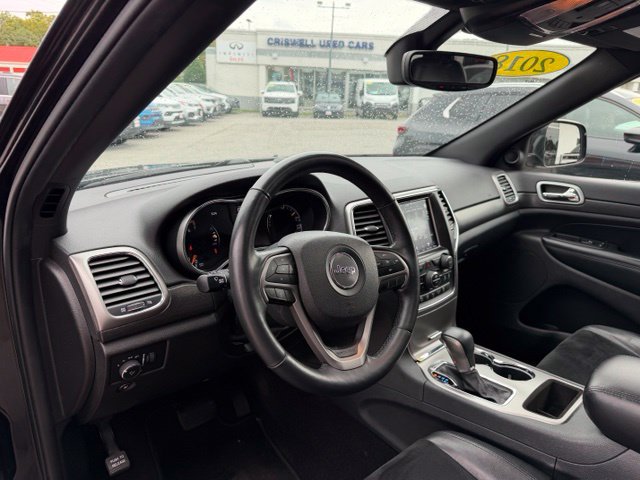 Used 2018 Jeep Grand Cherokee Altitude AWD/4WD image 6