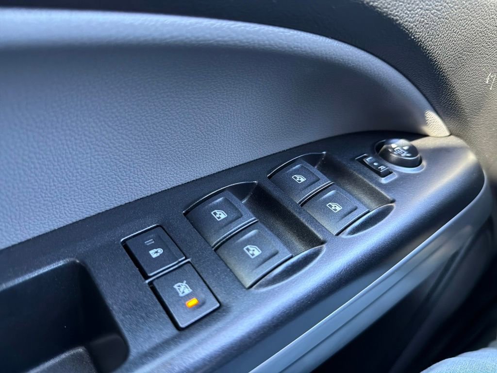 Used 2020 Chevrolet Colorado LT w/ LT Convenience Package image 21