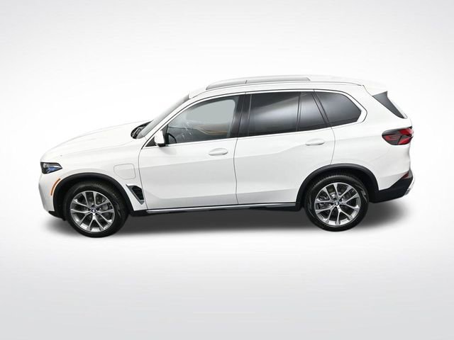 New 2026 BMW X5 xDrive50e image 26