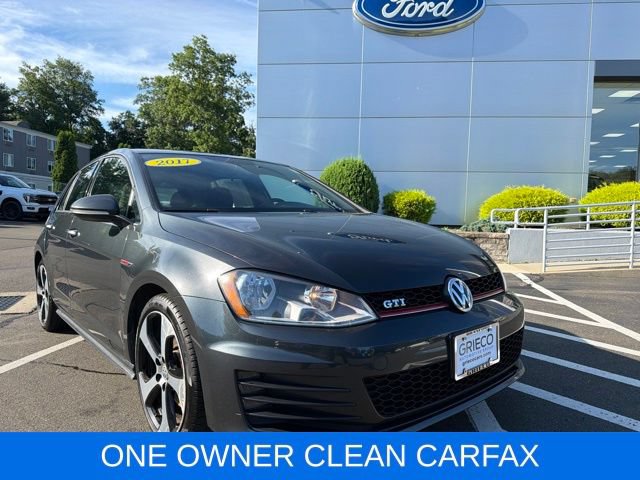Used 2017 Volkswagen Golf 4-Door FWD image 1