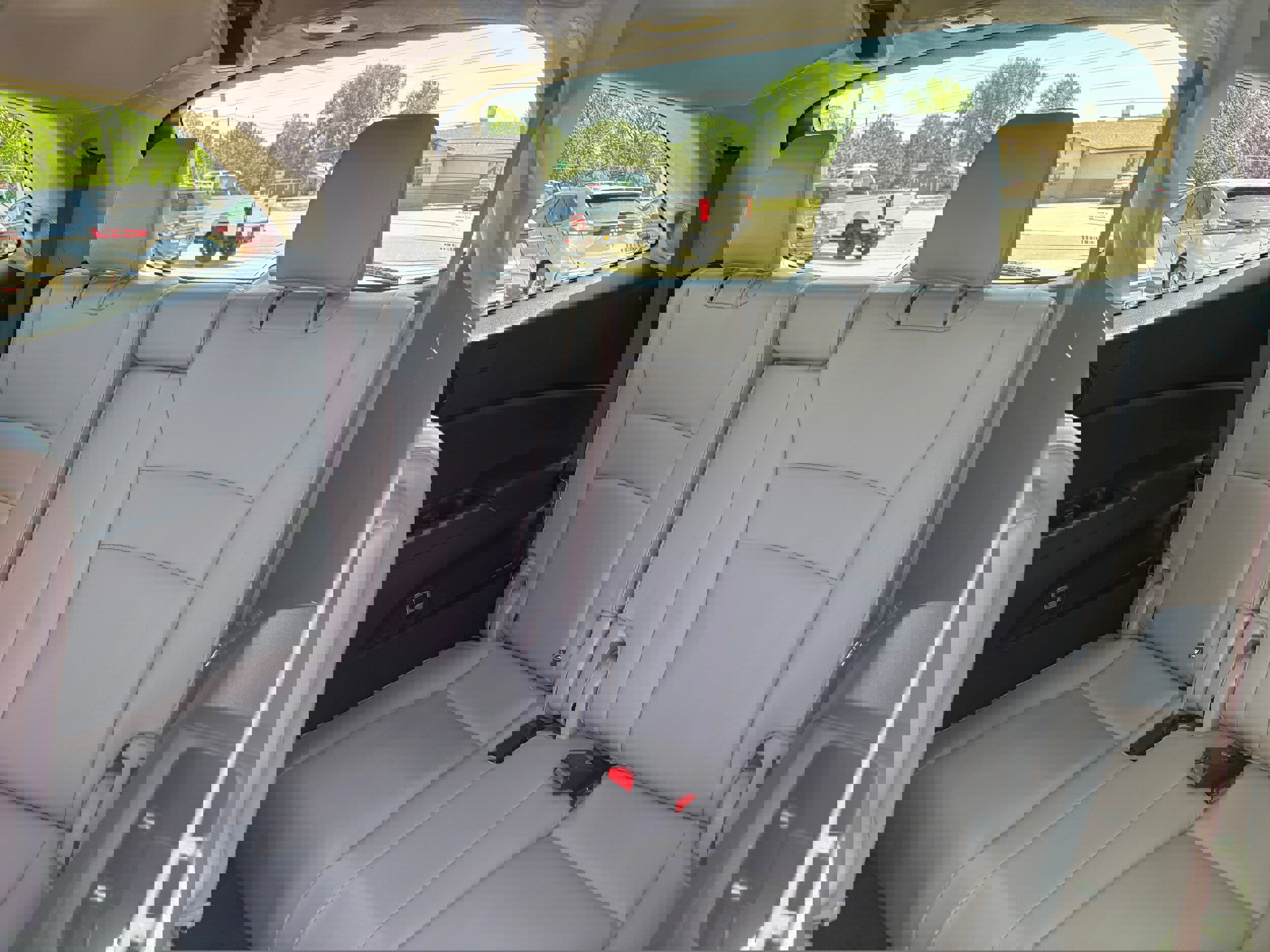 Used 2016 Honda Pilot Elite image 16