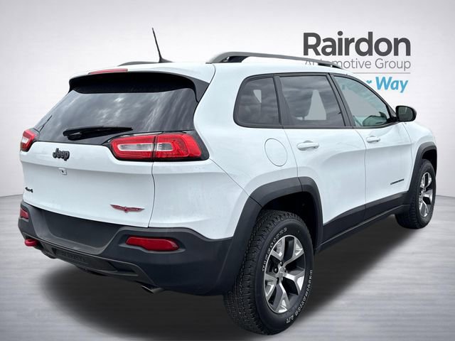 Used 2016 Jeep Cherokee Trailhawk AWD/4WD image 5