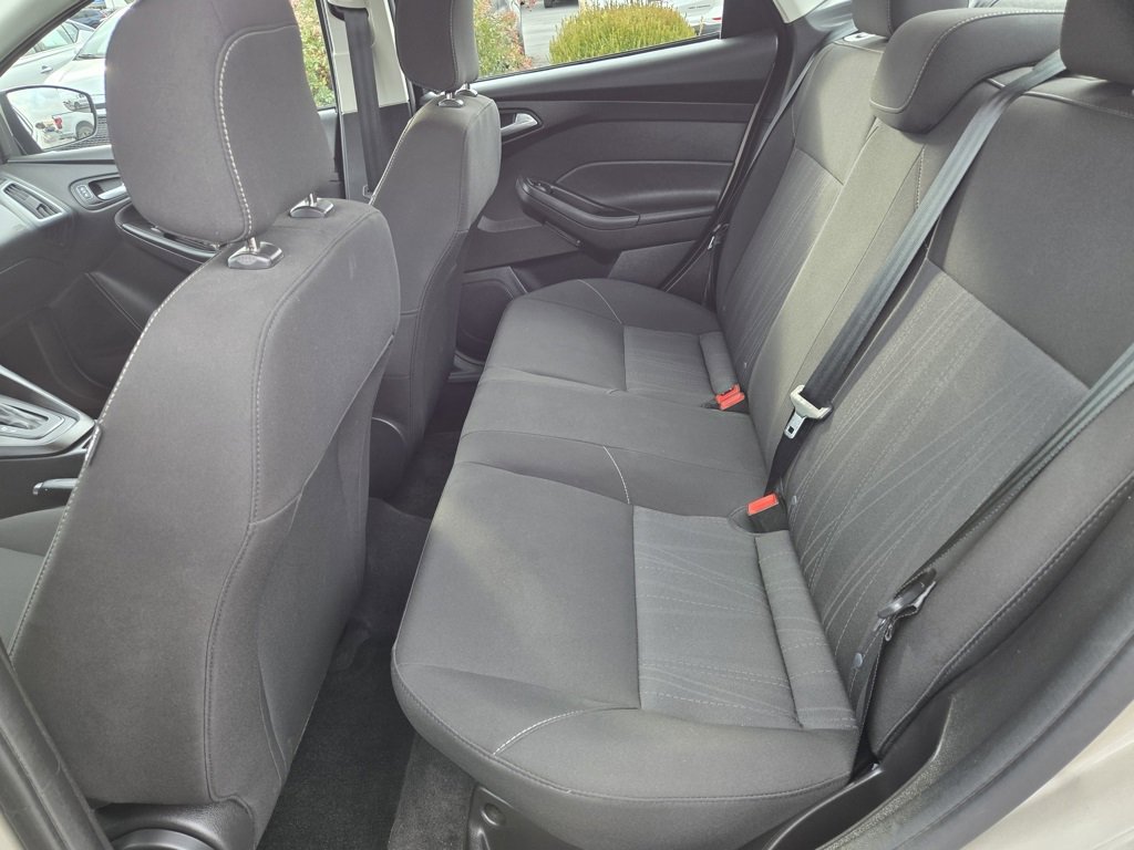 Used 2018 Ford Focus SE image 20