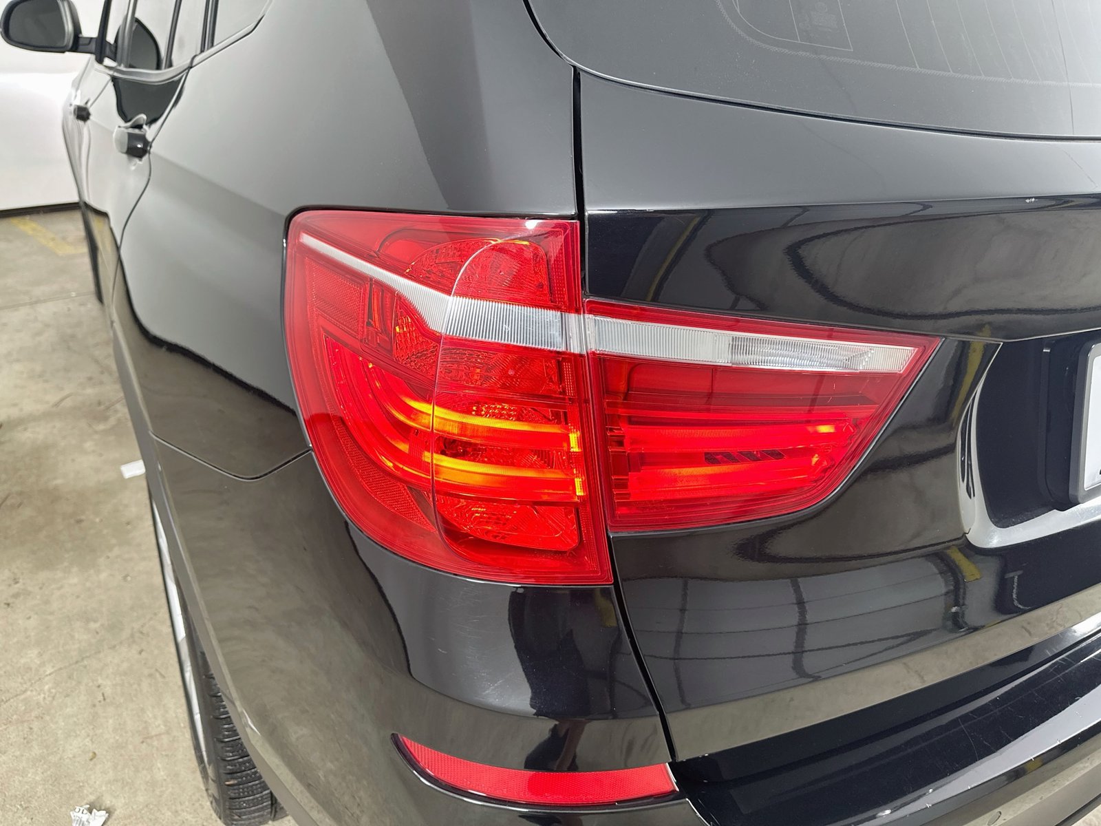 Used 2016 BMW X3 xDrive28d AWD/4WD image 11