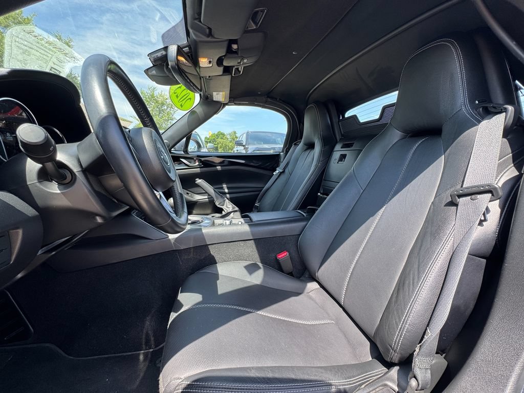 Used 2023 MAZDA MX-5 Miata Grand Touring RWD image 10