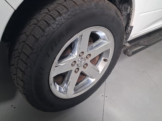 Used 2014 RAM 1500 Express RWD image 9