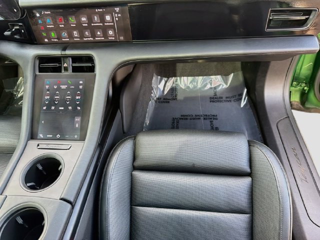 Used 2023 Porsche Taycan RWD image 18