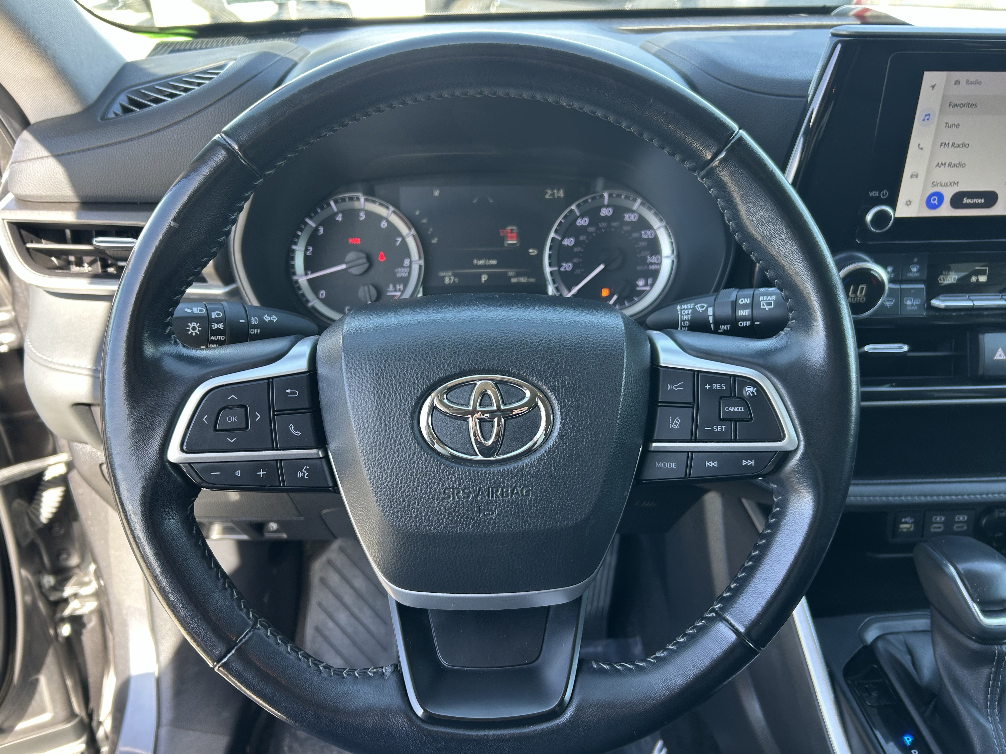 Certified 2023 Toyota Highlander LE FWD image 27