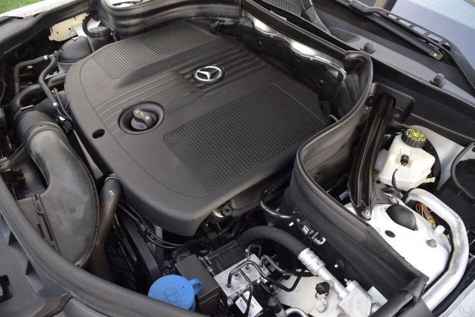 Used 2014 Mercedes-Benz GLK 250 BlueTEC 4MATIC image 93