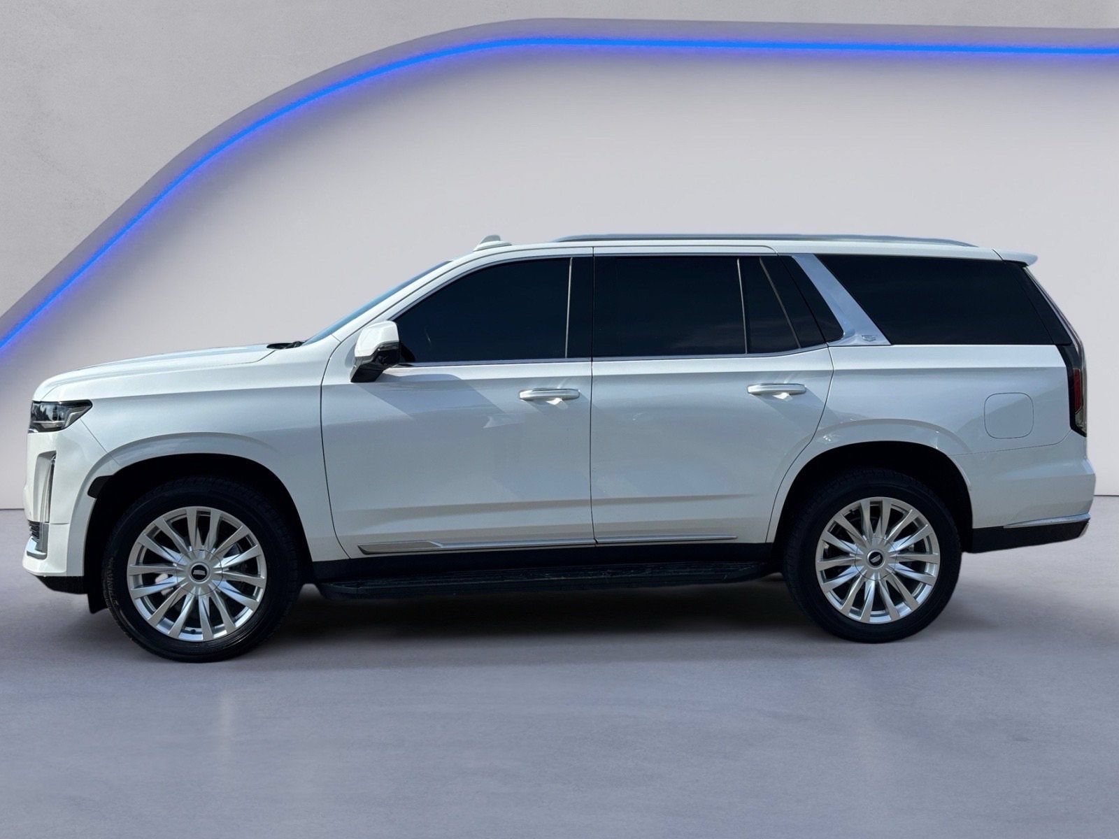 Used 2022 Cadillac Escalade Luxury AWD/4WD image 13