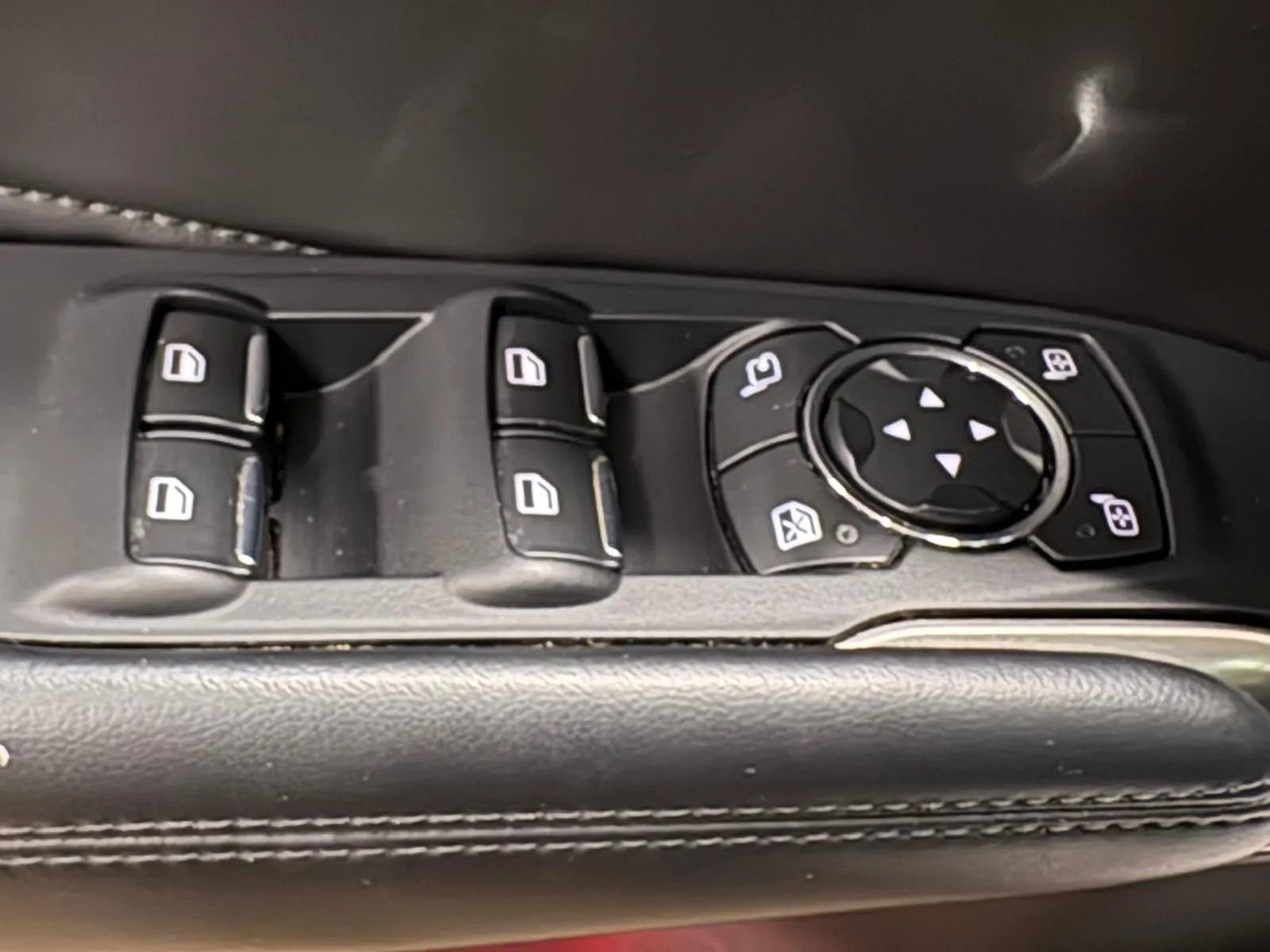 Used 2017 Lincoln MKC Reserve AWD/4WD image 34