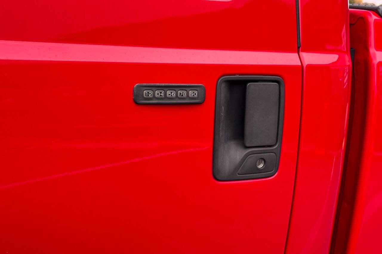 Used 2015 Ford F250 XLT w/ XLT Value Package image 28