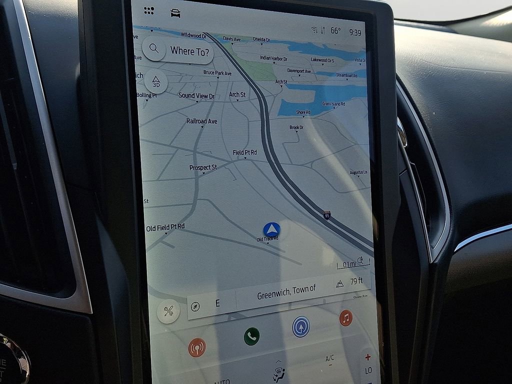 Used 2021 Ford Edge SEL w/ Convenience Package image 17