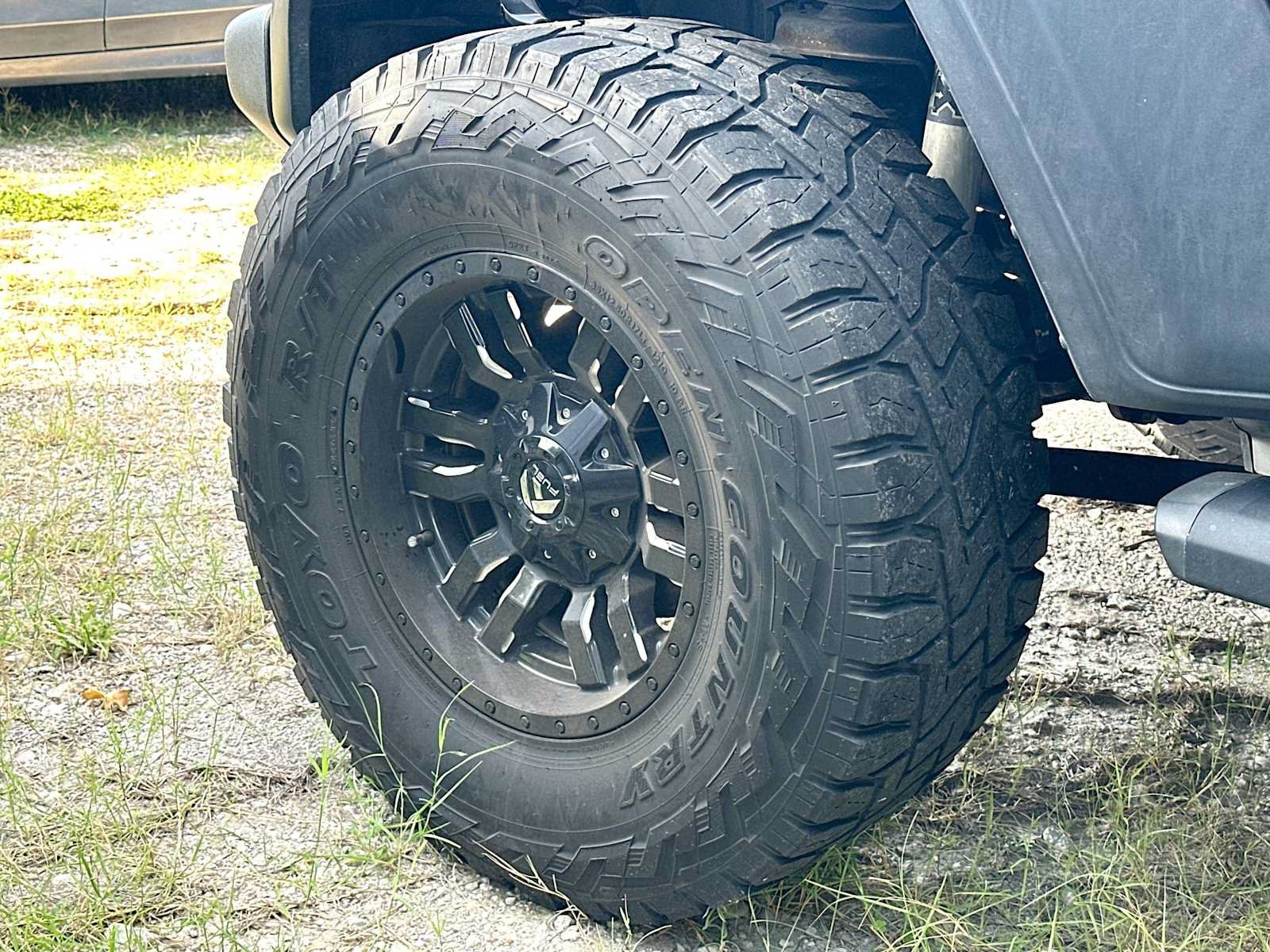 Used 2018 Jeep Wrangler Unlimited Sport S AWD/4WD image 3