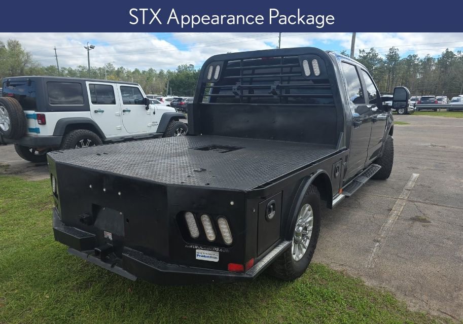 Used 2020 Ford F250 XL w/ STX Appearance Package image 6