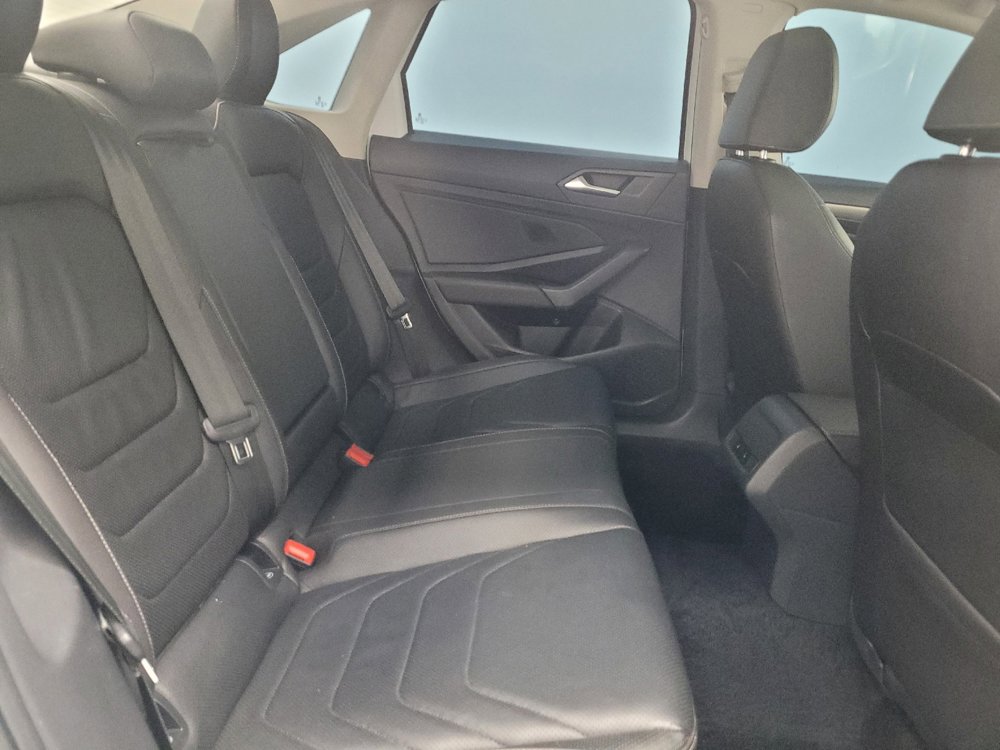 Used 2019 Volkswagen Jetta SEL Premium FWD image 19