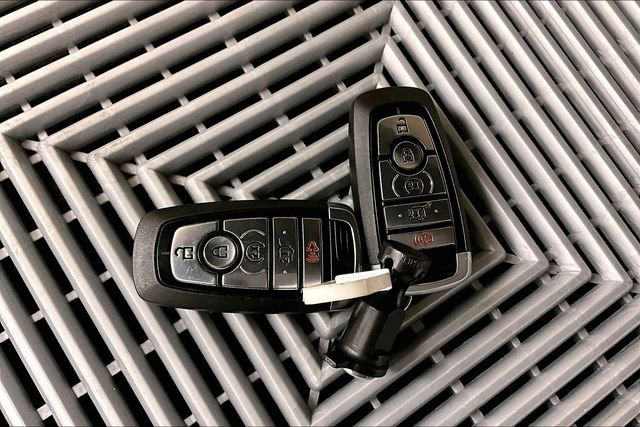 Used 2025 Ford Expedition Active image 12