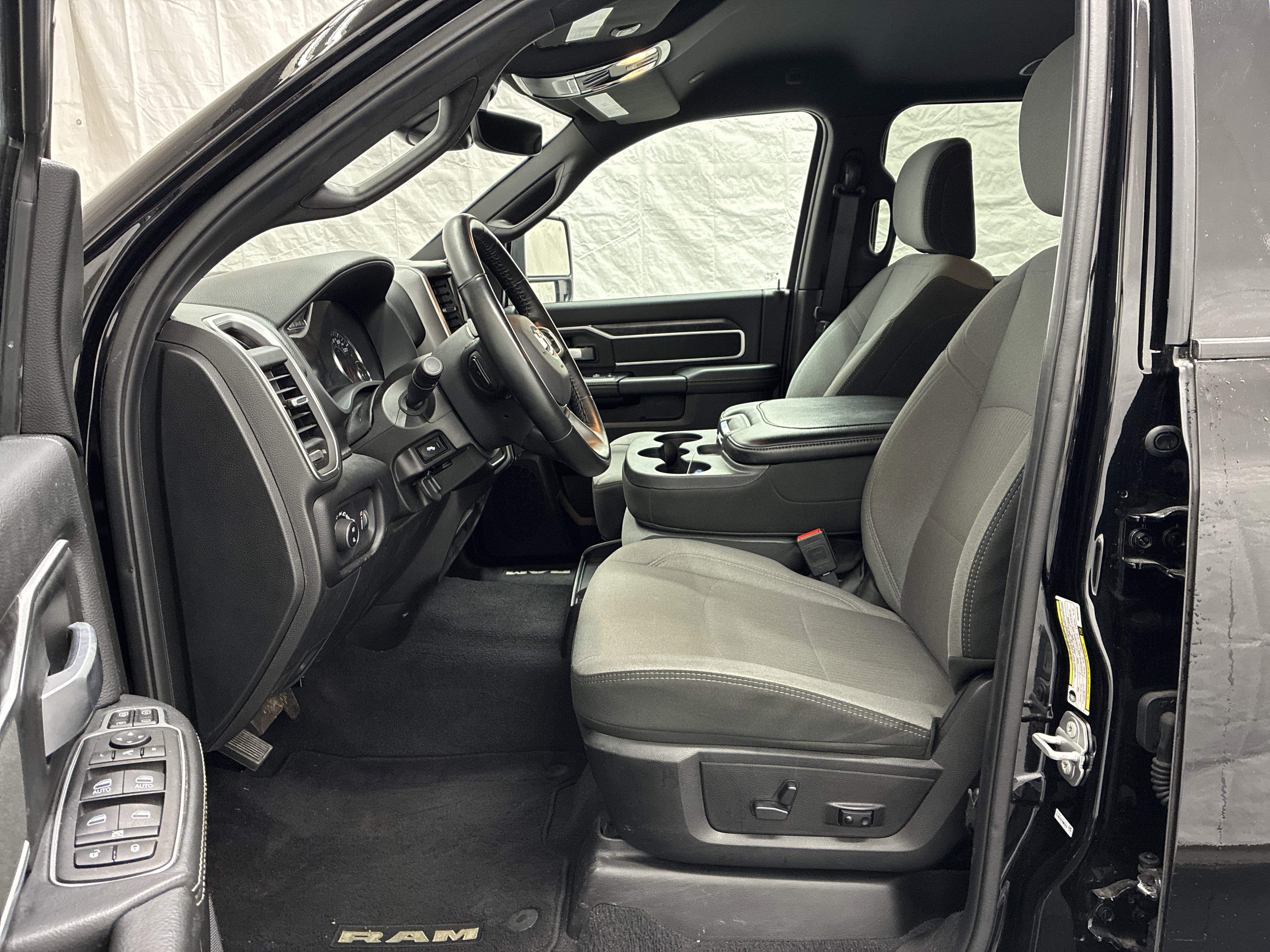 Certified 2024 RAM 2500 Big Horn w/ Safety Group AWD/4WD image 13