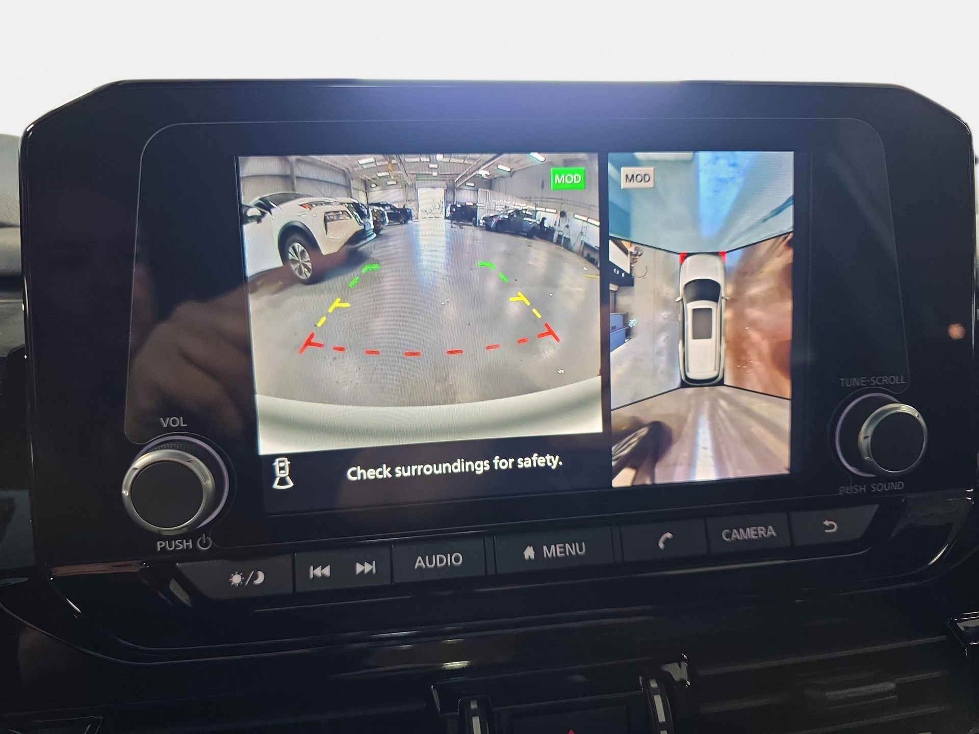 Used 2025 Nissan Pathfinder Rock Creek image 23