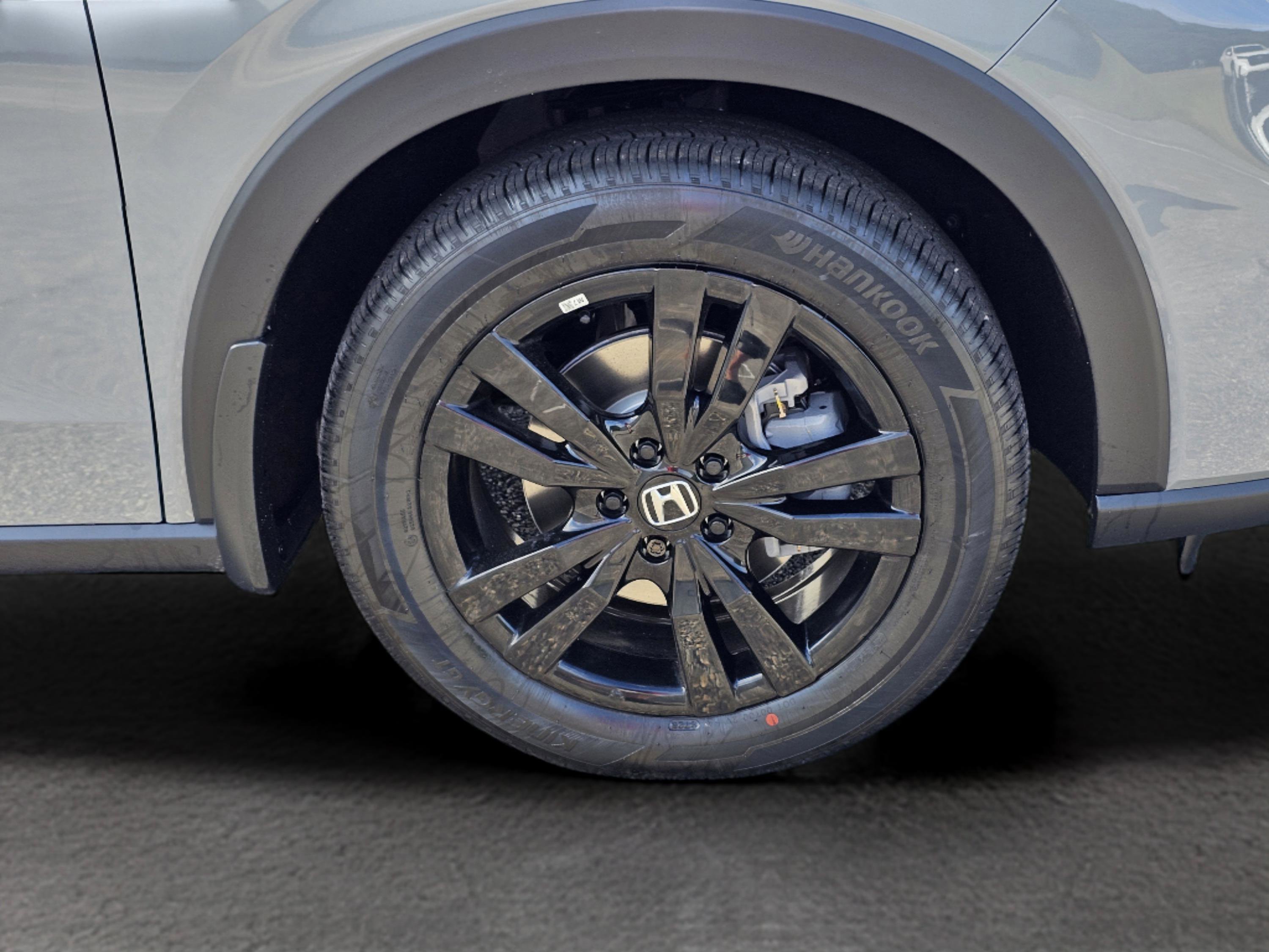 New 2026 Honda HR-V Sport image 4