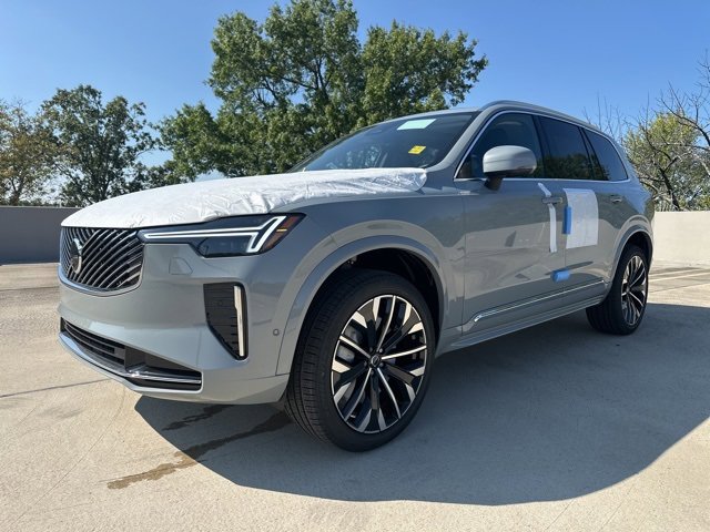 New 2026 Volvo XC90 B6 Plus w/ Protection Package Premier image 3