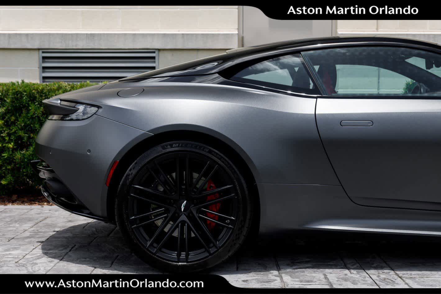 Used 2024 Aston Martin DB12 Coupe RWD image 19