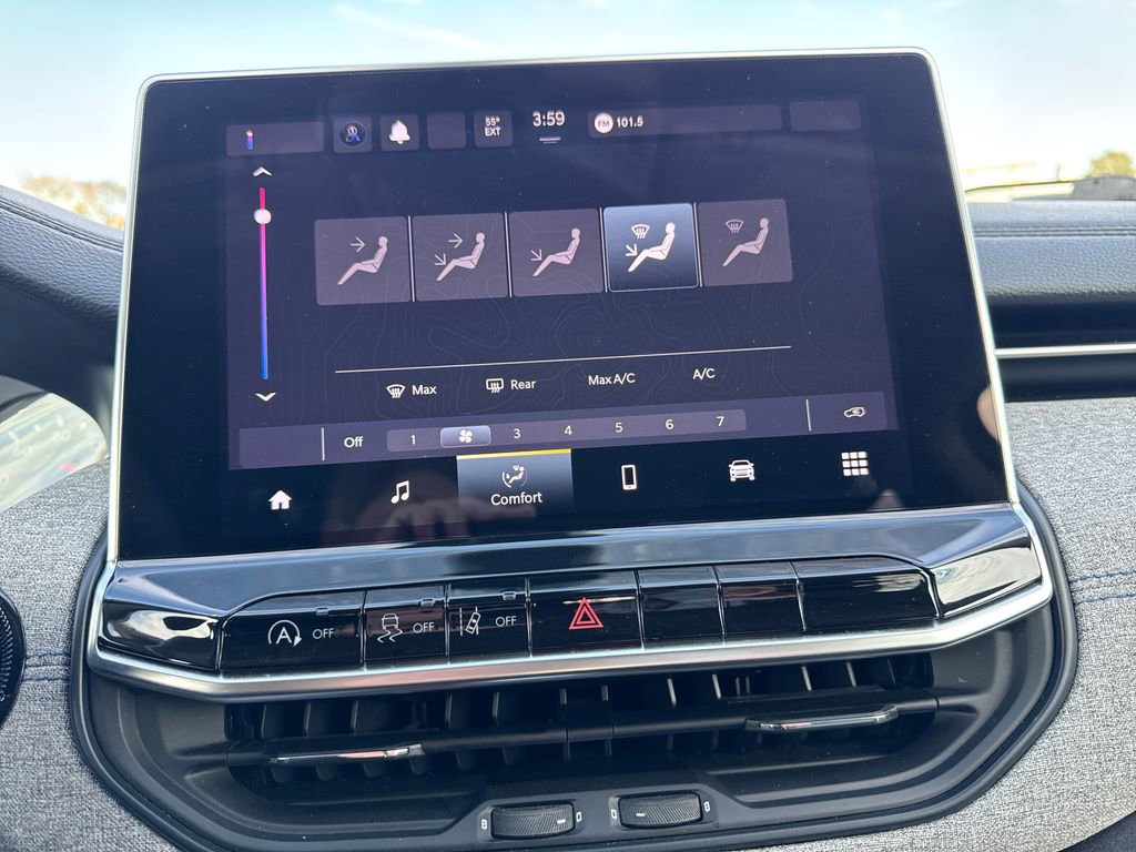 Certified 2022 Jeep Compass Latitude image 24